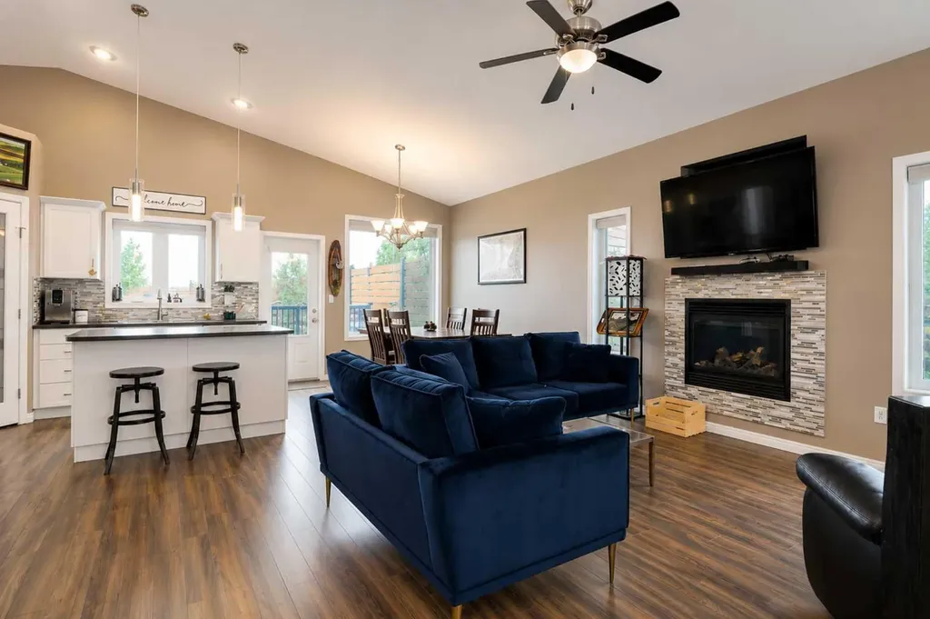 10203 93 Avenue Sexsmith AB T0H 3C0