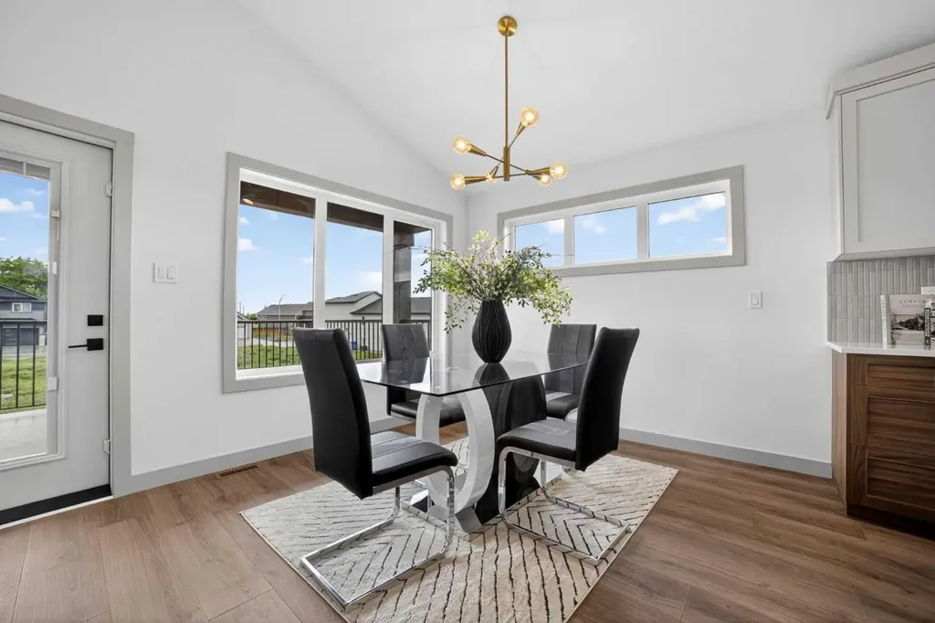 680 Sixmile Crescent S Lethbridge AB T1K8G3
