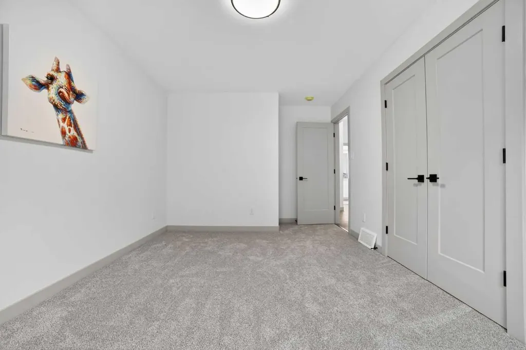 680 Sixmile Crescent S Lethbridge AB T1K8G3