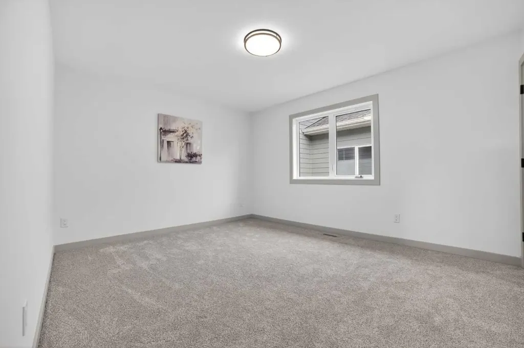 680 Sixmile Crescent S Lethbridge AB T1K8G3