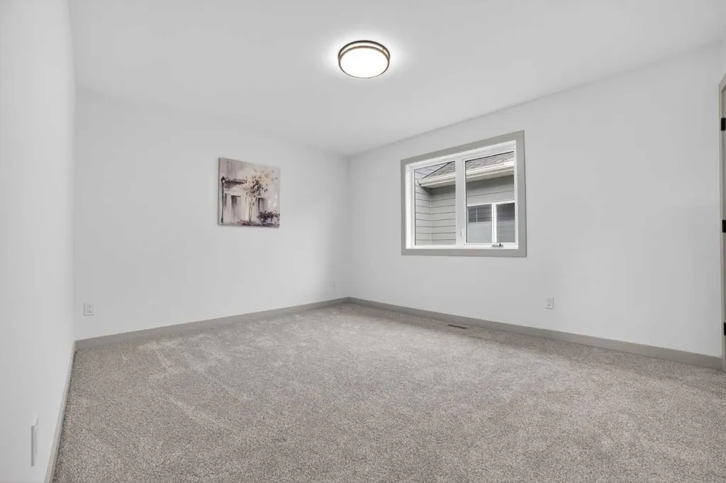 680 Sixmile Crescent S Lethbridge AB T1K8G3