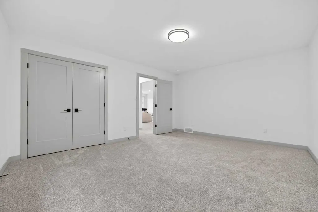 680 Sixmile Crescent S Lethbridge AB T1K8G3
