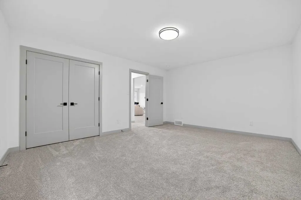 680 Sixmile Crescent S Lethbridge AB T1K8G3