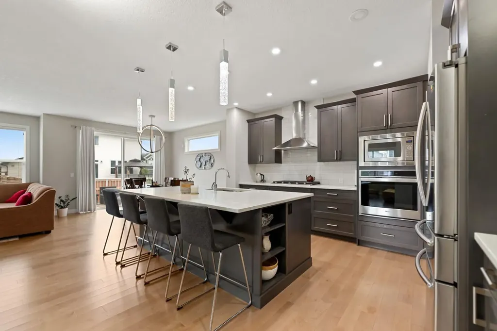 265 Sandpiper Boulevard Chestermere AB T1X 0Y4
