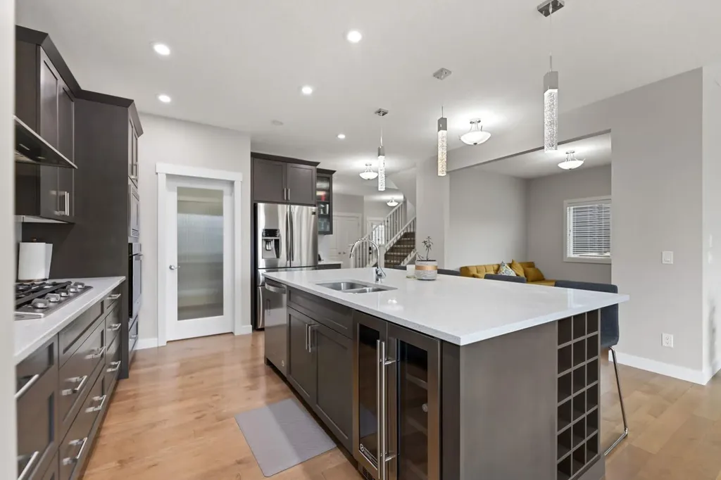 265 Sandpiper Boulevard Chestermere AB T1X 0Y4
