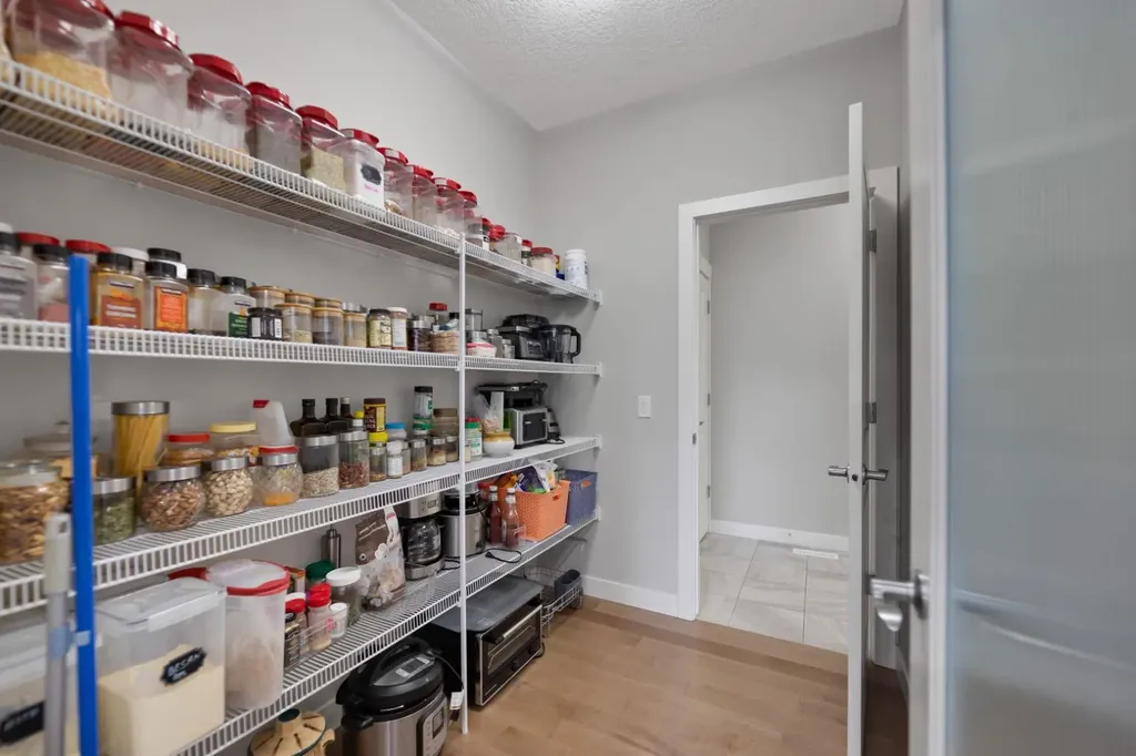 265 Sandpiper Boulevard Chestermere AB T1X 0Y4