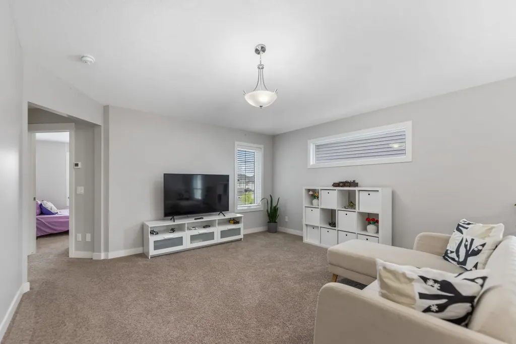 265 Sandpiper Boulevard Chestermere AB T1X 0Y4