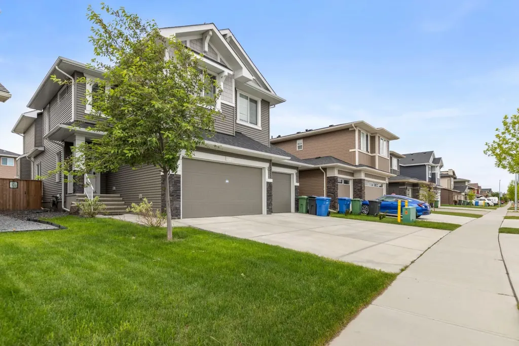 265 Sandpiper Boulevard Chestermere AB T1X 0Y4