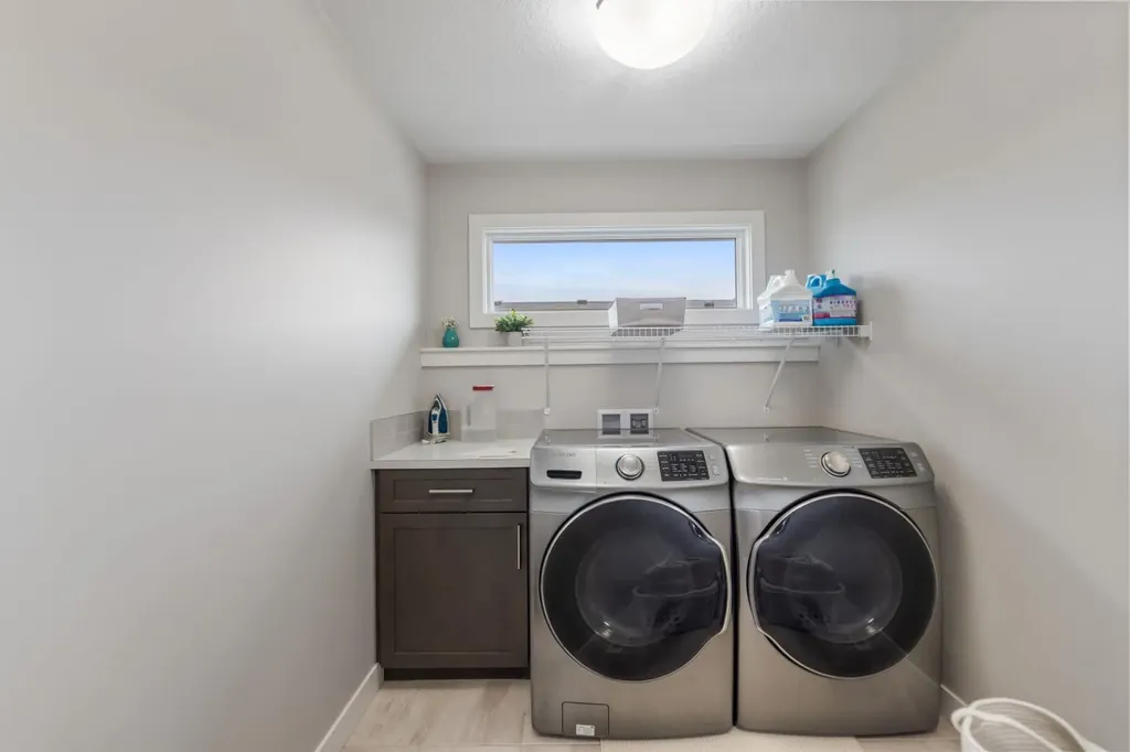 265 Sandpiper Boulevard Chestermere AB T1X 0Y4