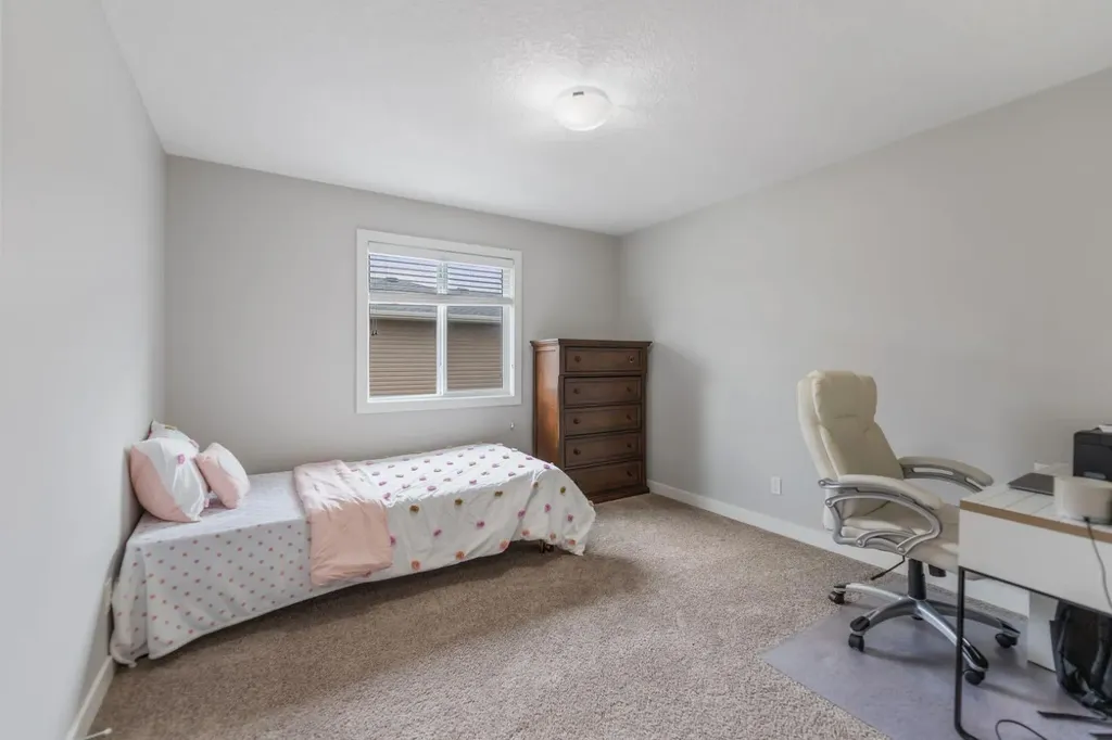 265 Sandpiper Boulevard Chestermere AB T1X 0Y4