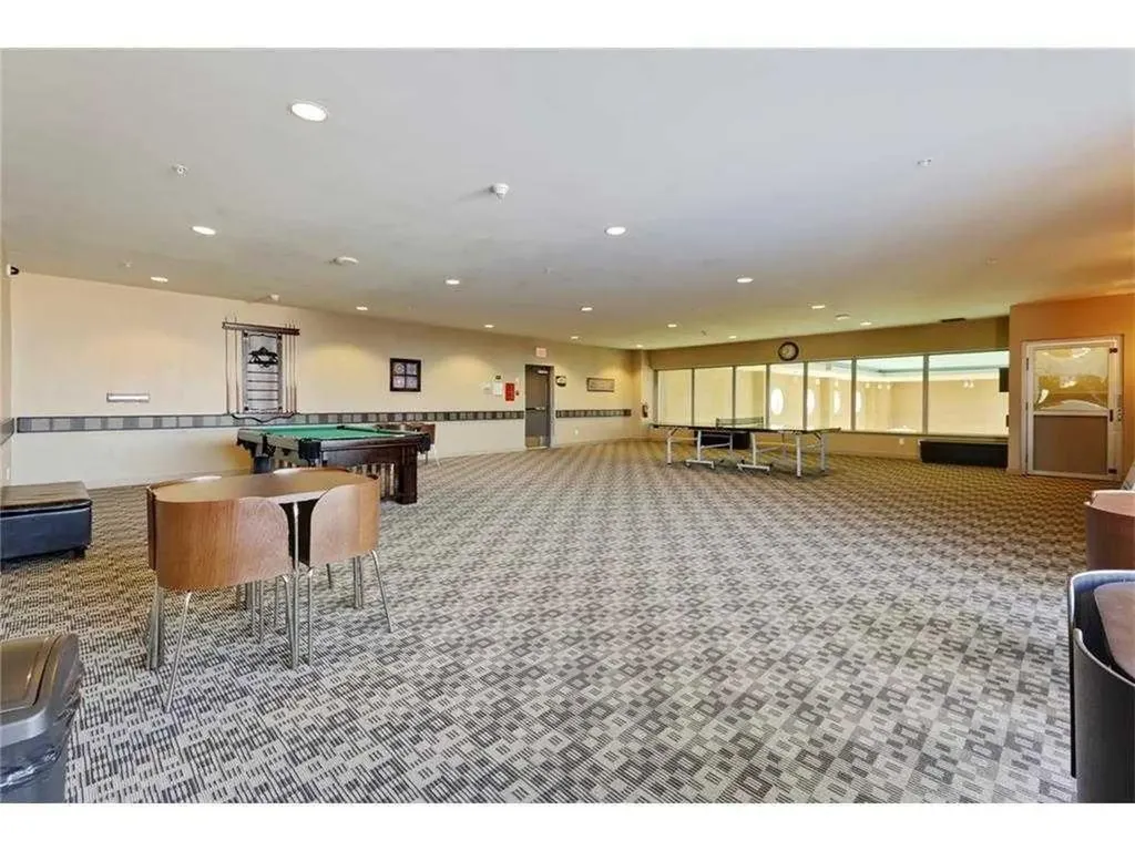 55 Spruce Place SW Calgary AB T3C3X5