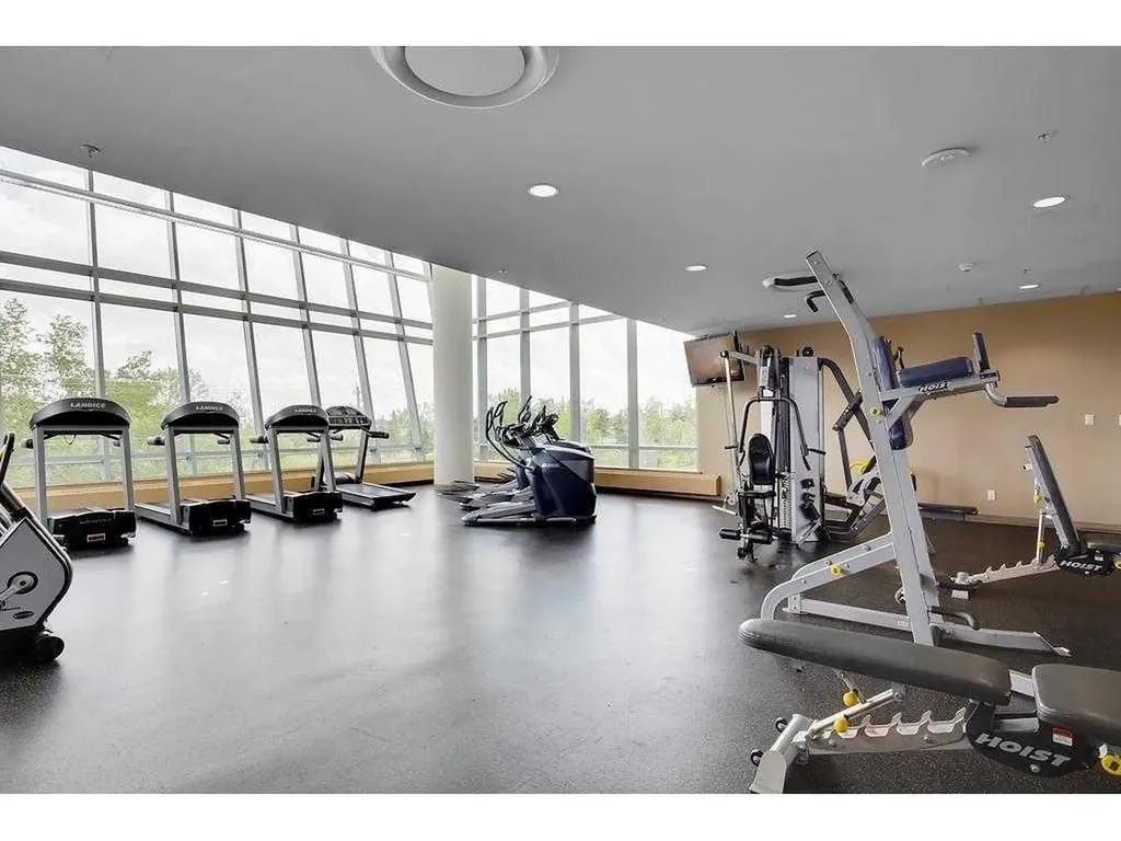 55 Spruce Place SW Calgary AB T3C3X5