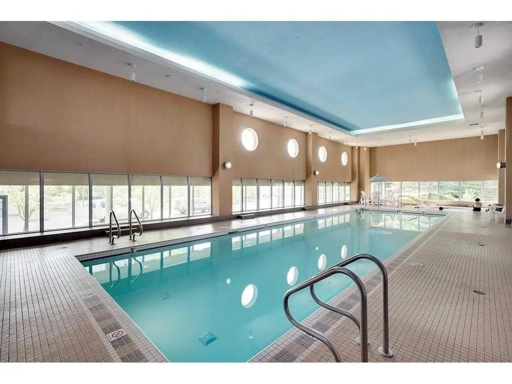 55 Spruce Place SW Calgary AB T3C3X5