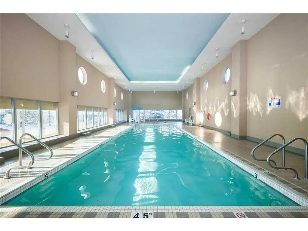 55 Spruce Place SW Calgary AB T3C3X5