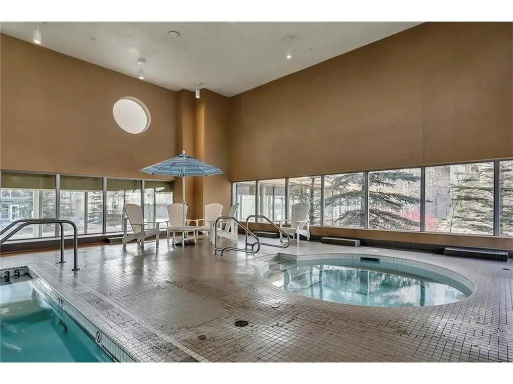 55 Spruce Place SW Calgary AB T3C3X5