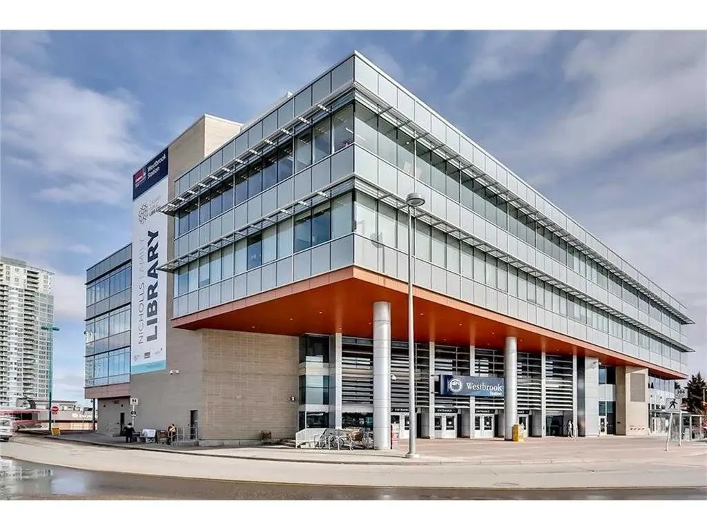 55 Spruce Place SW Calgary AB T3C3X5