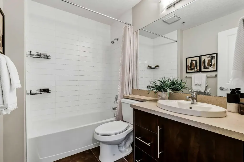 55 Spruce Place SW Calgary AB T3C3X5