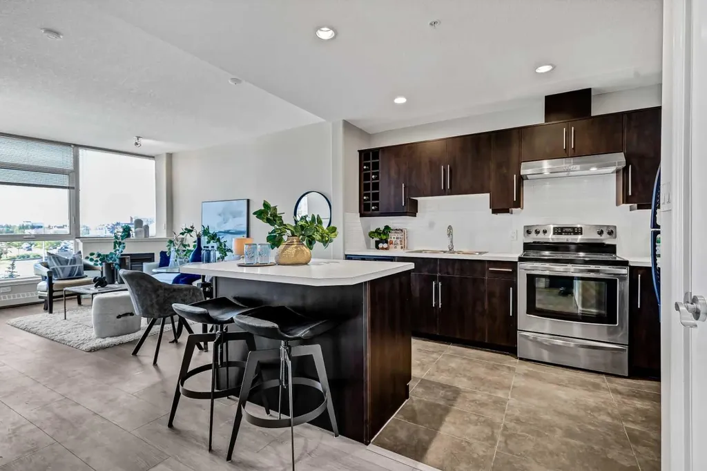 55 Spruce Place SW Calgary AB T3C3X5