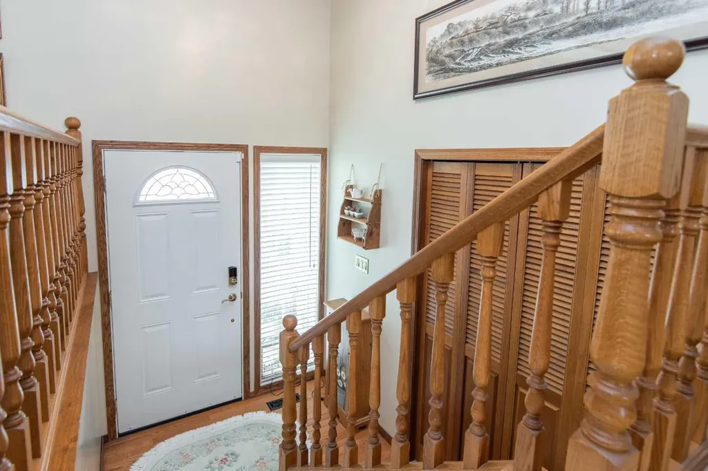 44 Huget Crescent Red Deer AB T4N 6P4