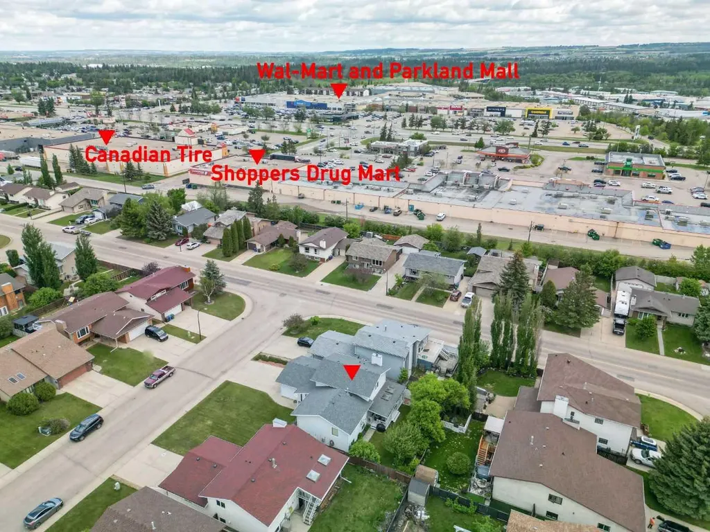 44 Huget Crescent Red Deer AB T4N 6P4