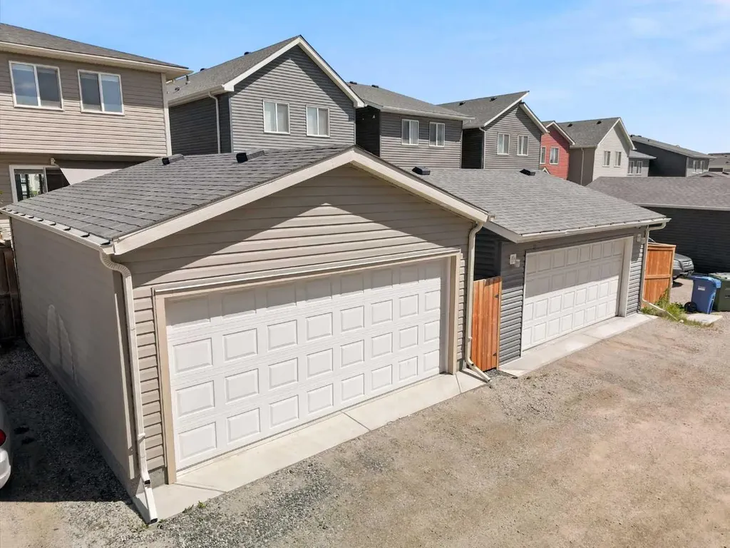 161 Livingston View NE Calgary AB T3P 1A9