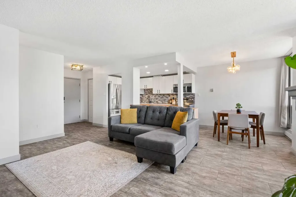 1334 14 Avenue SW Calgary AB T3C 0W2