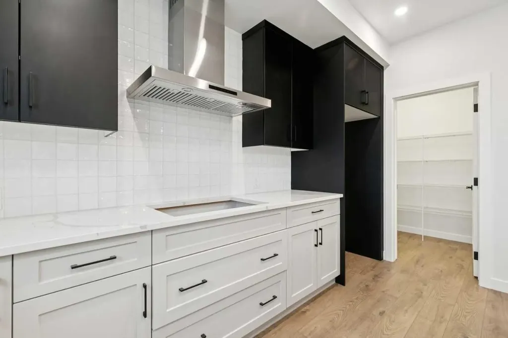 214 Sora Way SE Calgary AB T3S0V5