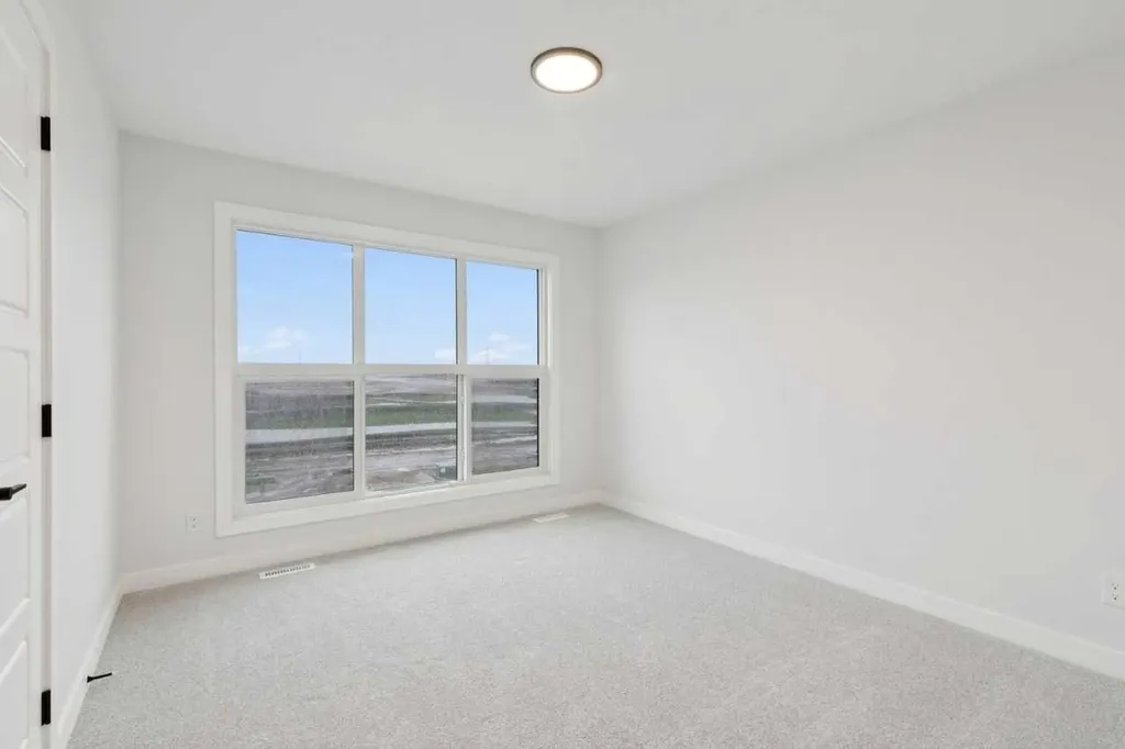 214 Sora Way SE Calgary AB T3S0V5