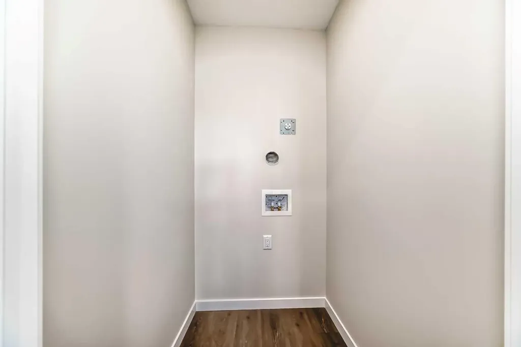 281 Heirloom Way SE Calgary AB T3S0K2