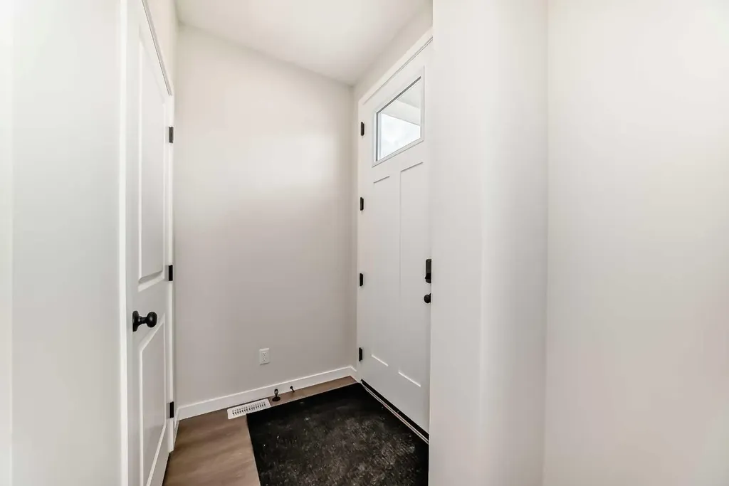 281 Heirloom Way SE Calgary AB T3S0K2