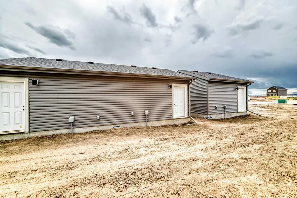 281 Heirloom Way SE Calgary AB T3S0K2