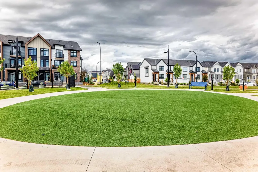 281 Heirloom Way SE Calgary AB T3S0K2