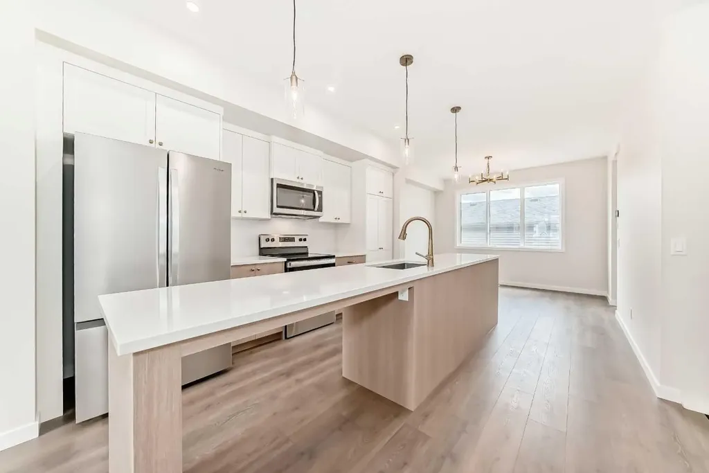 281 Heirloom Way SE Calgary AB T3S0K2