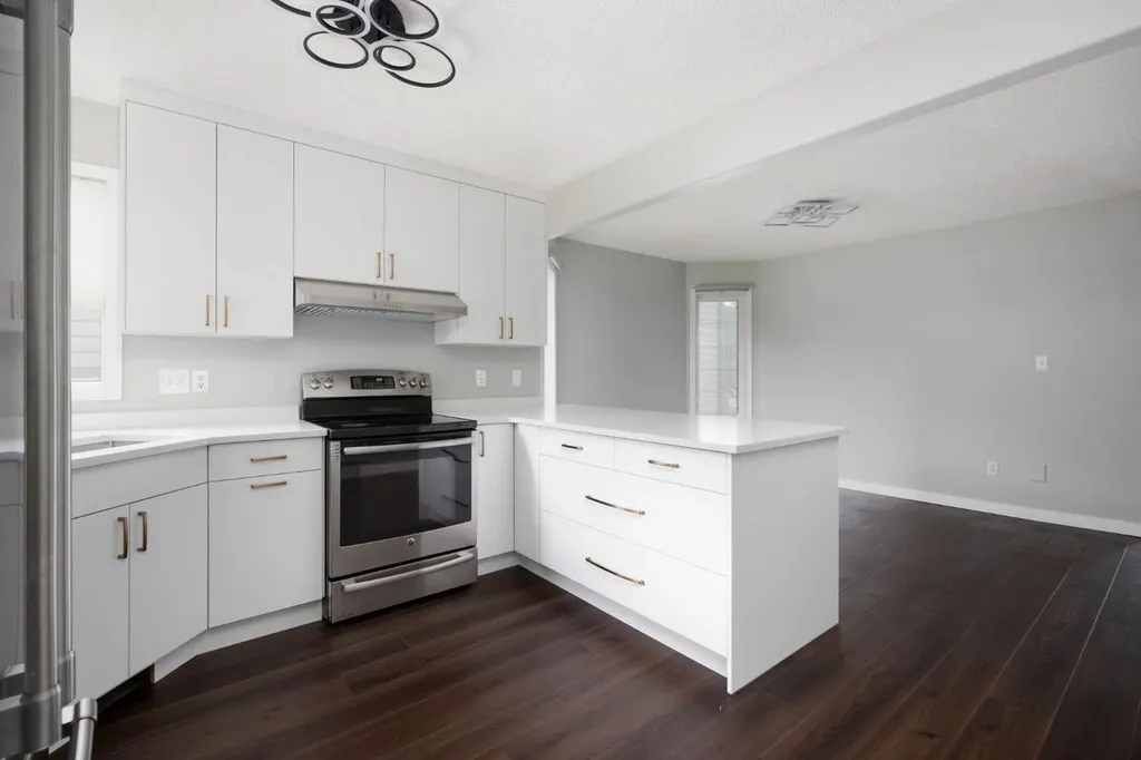 116 Sirius Avenue Fort Mcmurray AB T9H 3B8