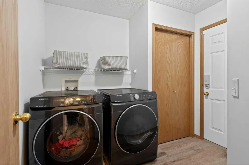 72 Springs Crescent SE Airdrie AB T4A 2C7