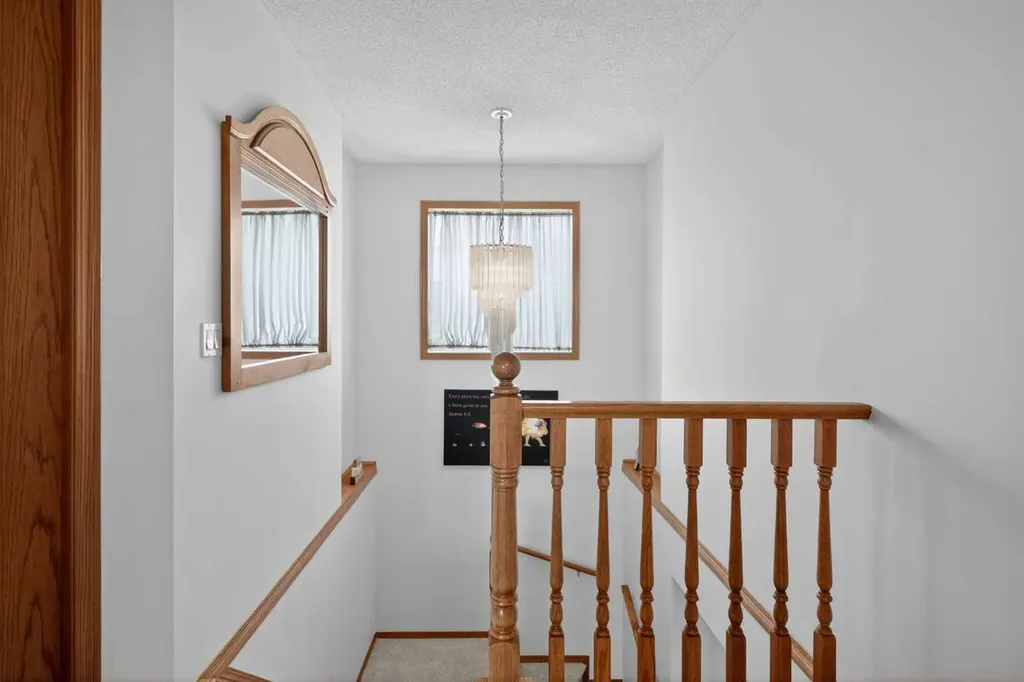 72 Springs Crescent SE Airdrie AB T4A 2C7