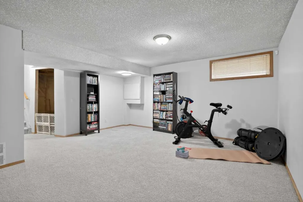 72 Springs Crescent SE Airdrie AB T4A 2C7