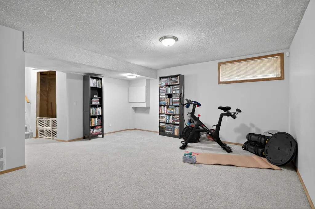 72 Springs Crescent SE Airdrie AB T4A 2C7