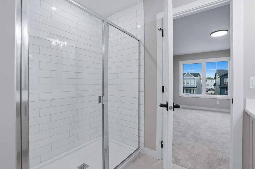 548 Bridgeport Street Chestermere AB T1X 3E6