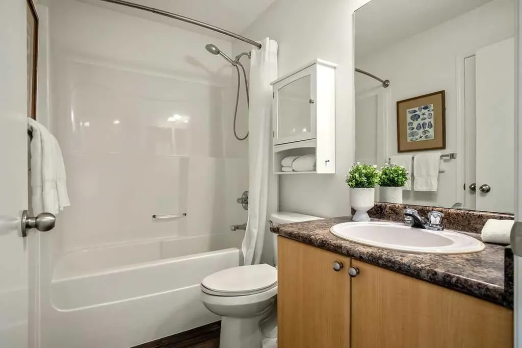 246 Elgin View SE Calgary AB T2Z 4N6