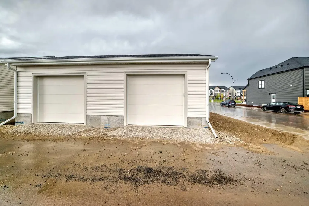 261 Heirloom Way SE Calgary AB T3S0P8