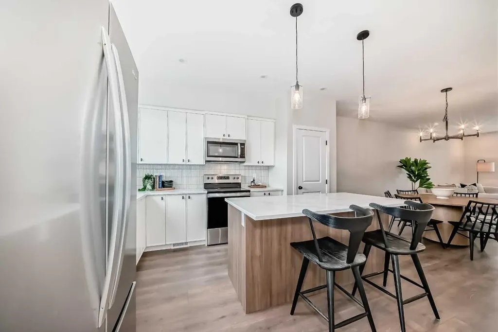 261 Heirloom Way SE Calgary AB T3S0P8