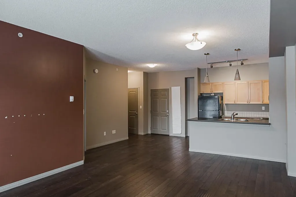 12330 102 Street Grande Prairie AB T8V 0N4