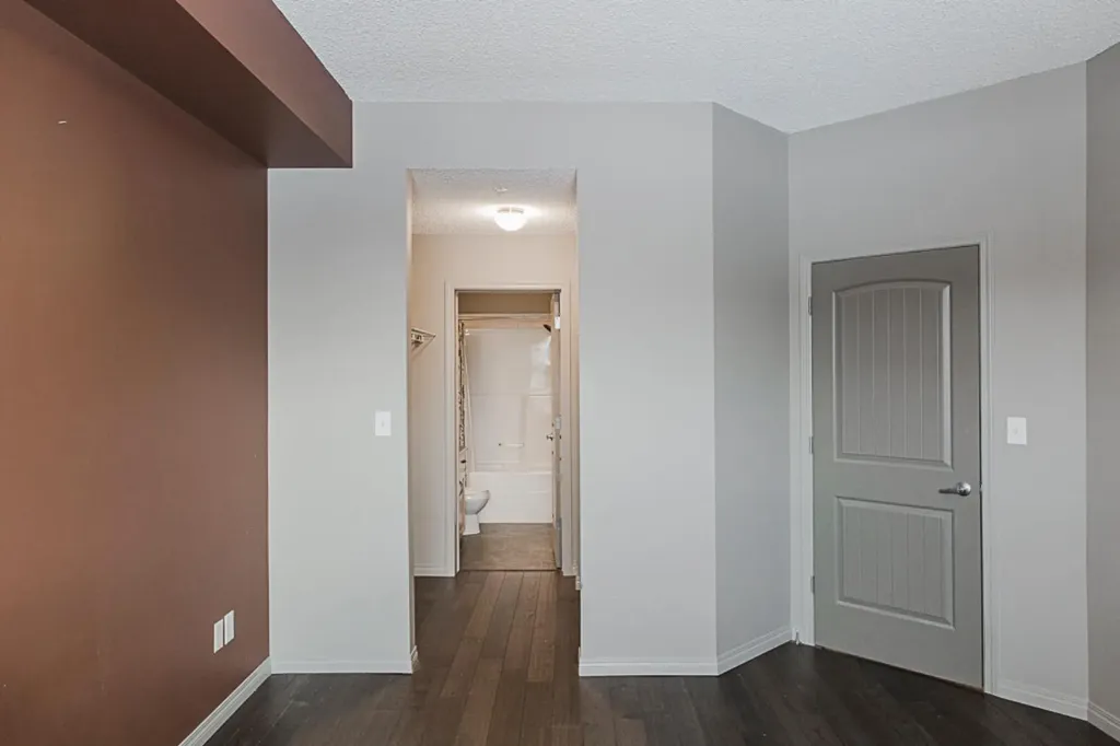 12330 102 Street Grande Prairie AB T8V 0N4