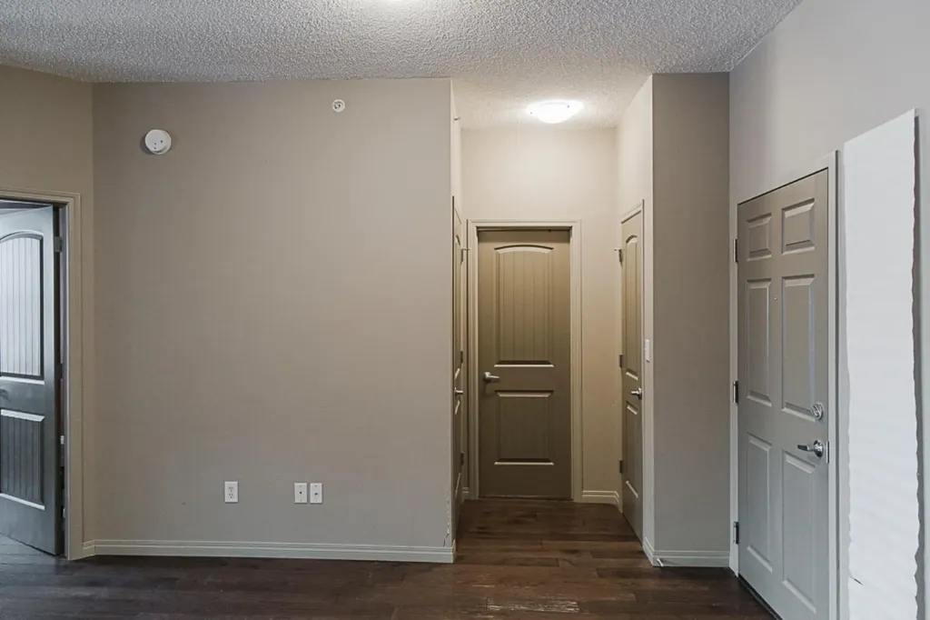 12330 102 Street Grande Prairie AB T8V 0N4