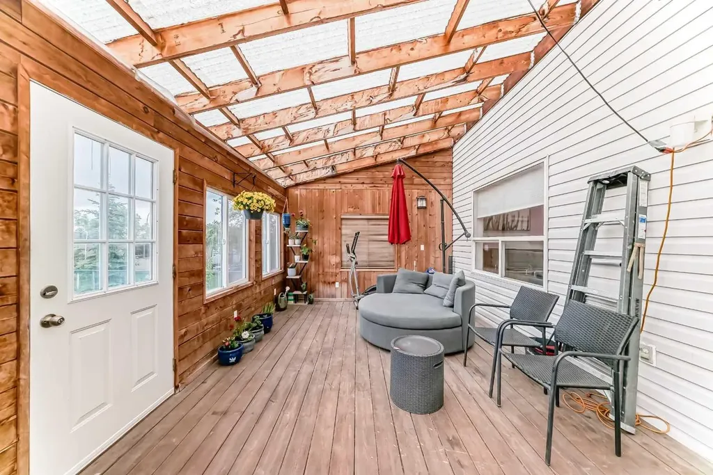 119 Citadel Meadow Grove NW Calgary AB T3G 4K8
