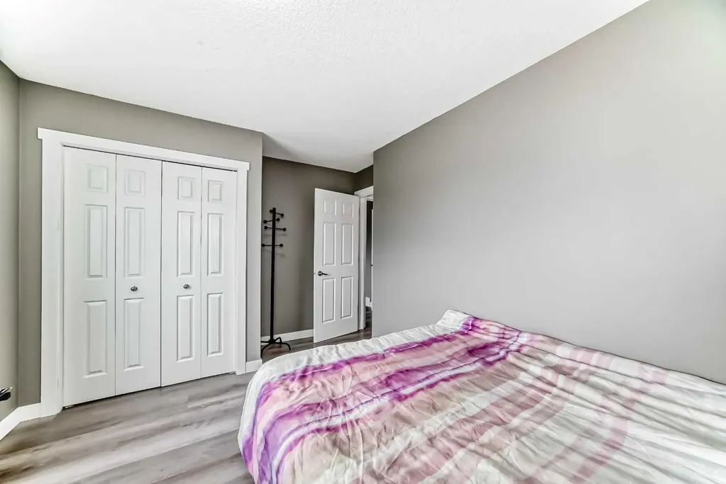 119 Citadel Meadow Grove NW Calgary AB T3G 4K8