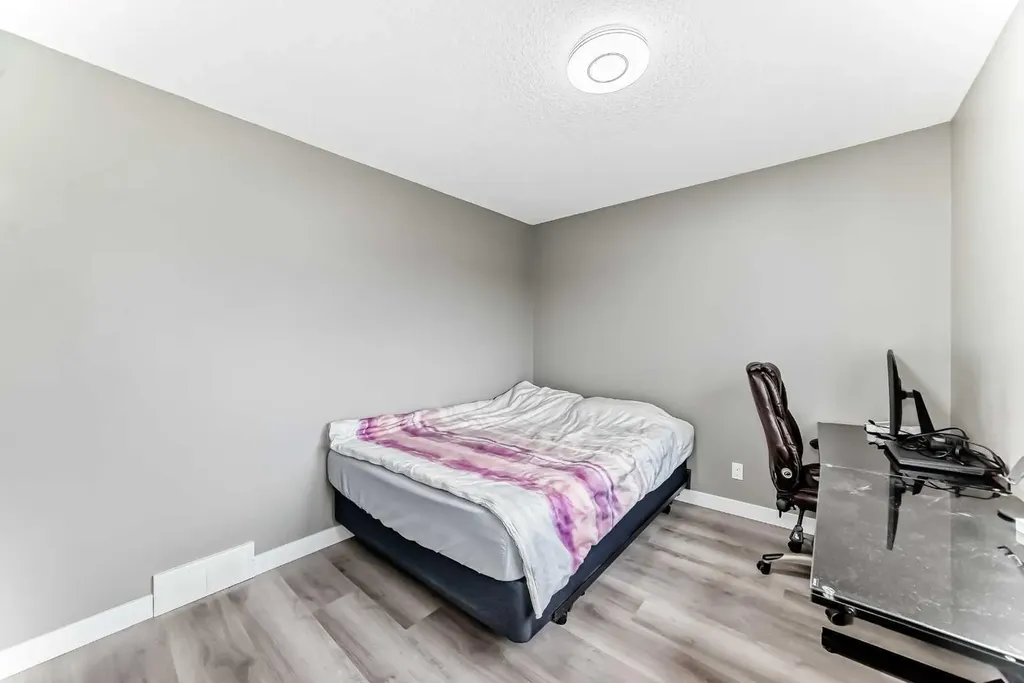 119 Citadel Meadow Grove NW Calgary AB T3G 4K8