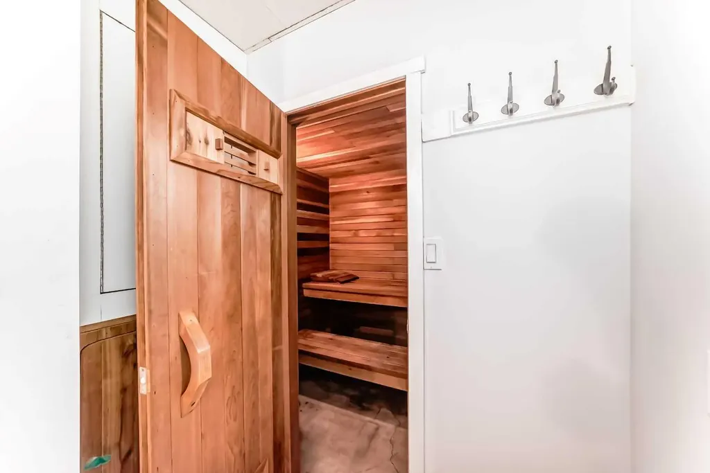 119 Citadel Meadow Grove NW Calgary AB T3G 4K8
