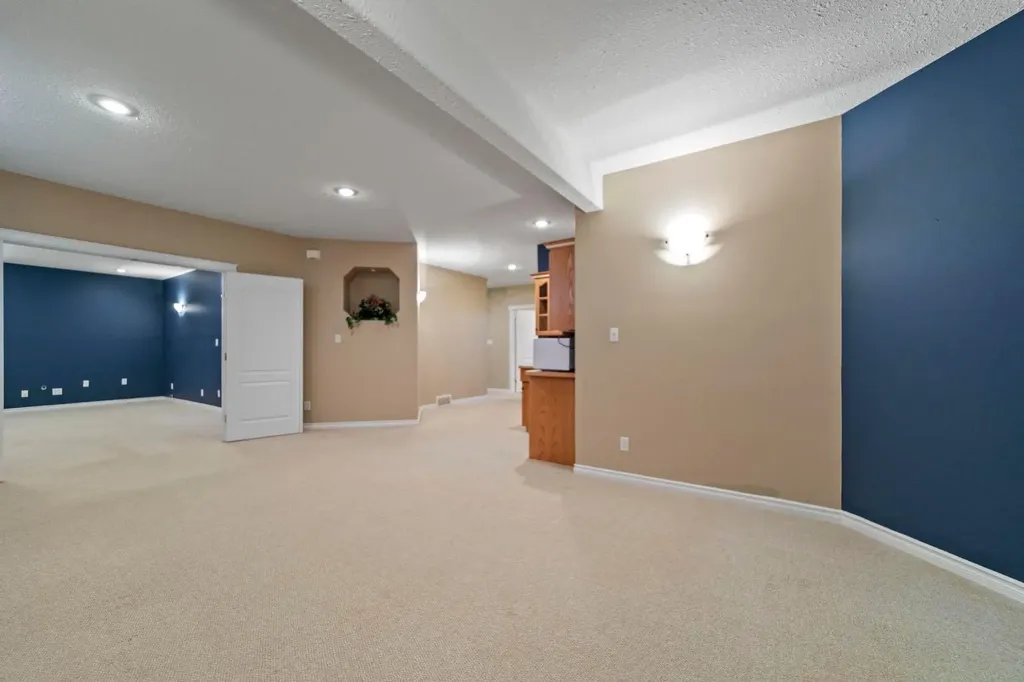 87 Park Ridge Drive Camrose AB T4V 4V2